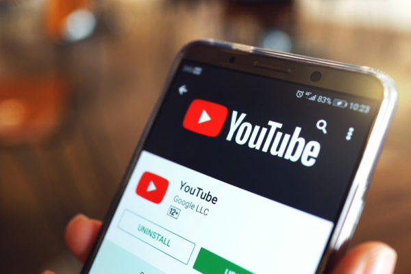 YouTube Music kann jetzt automatisch kürzlich gespielte Songs herunterladen